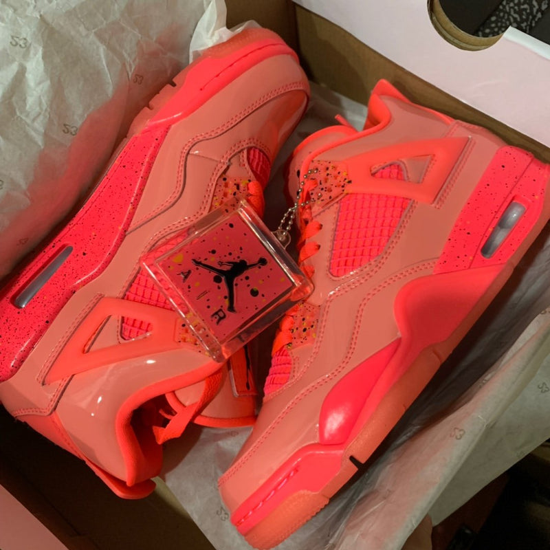 Jordan 4 Retro Hot Punch