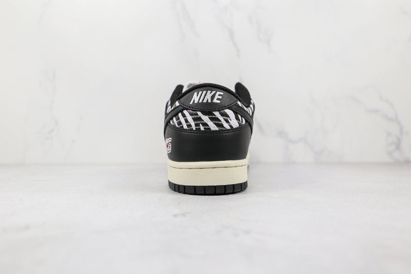 Nike SB Dunk Low Quartersnacks Zebra